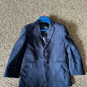 Perry Ellis boys indigo blue suit w/ white button down shirt 5 piece set 4T